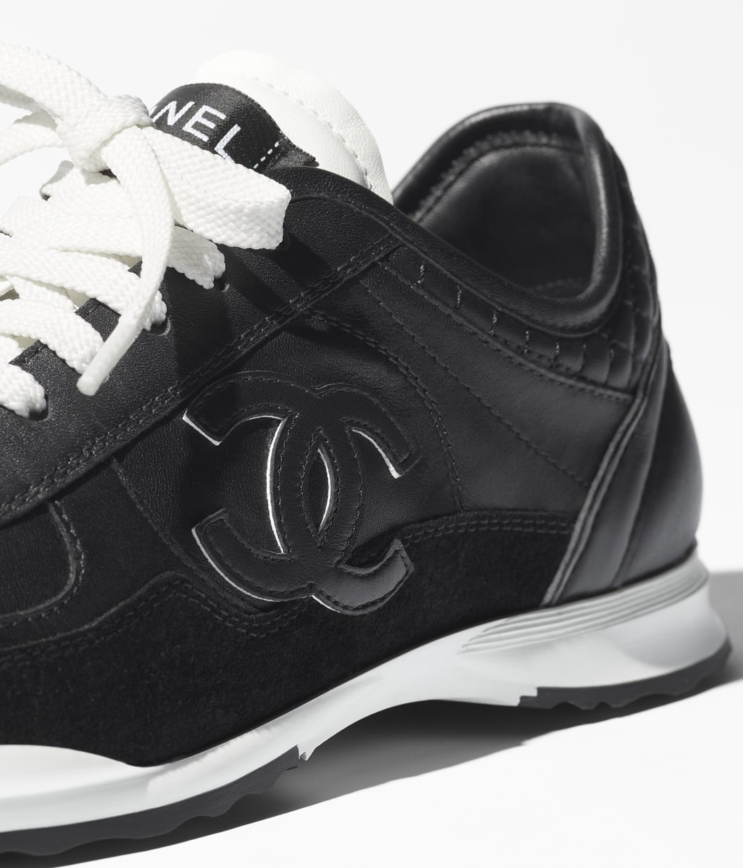 Spring-Summer 2025 Pre-collection Sneakers - Image 3